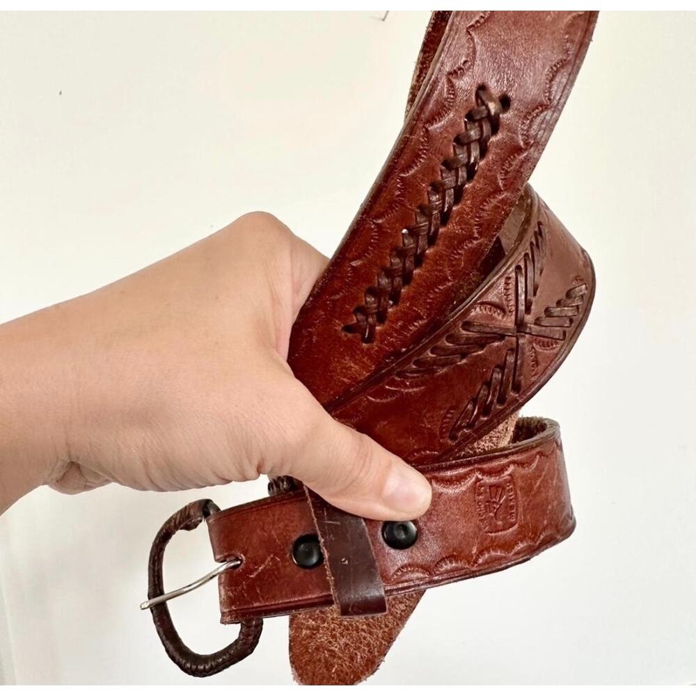 Vintage carved  Leather Belt 42 embellished mexican Boho woven western cognac - Picture 3 of 7